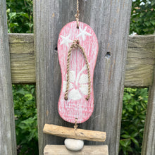 Load image into Gallery viewer, pink flip flop strand with driftwood and stone accents hanging from a seagrass rope-
