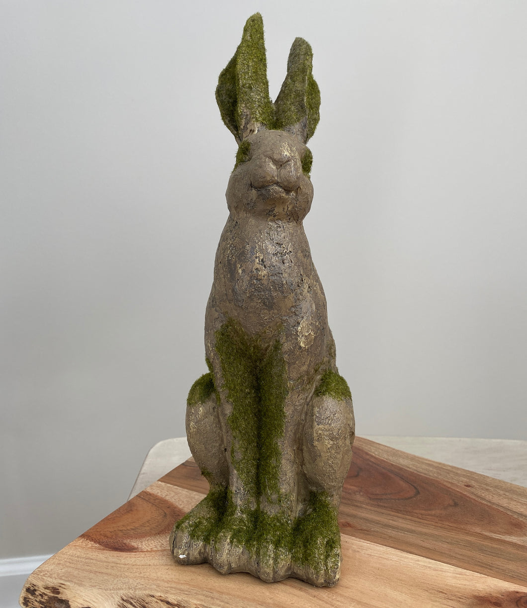 Mossy Rabbit Statue - Sitting