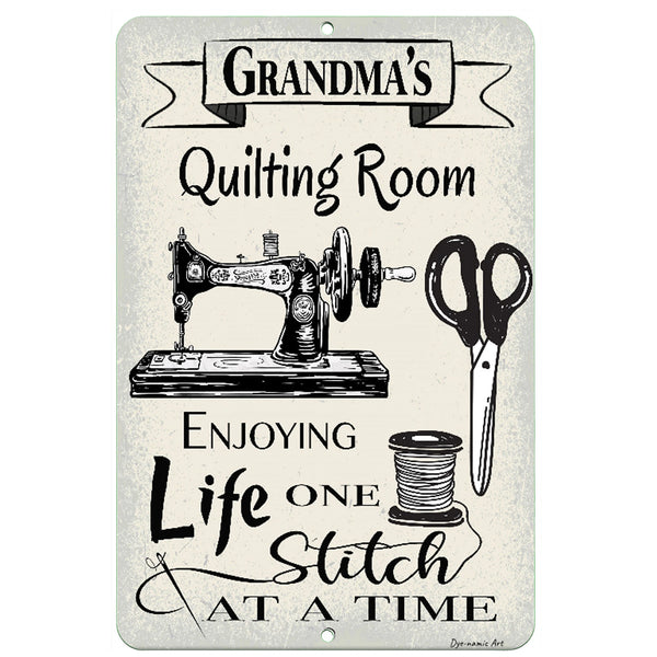 yenamic Art Personalized Quilting Room Metal Sign – Custom name decor, perfect for quilters and craft room wall art.